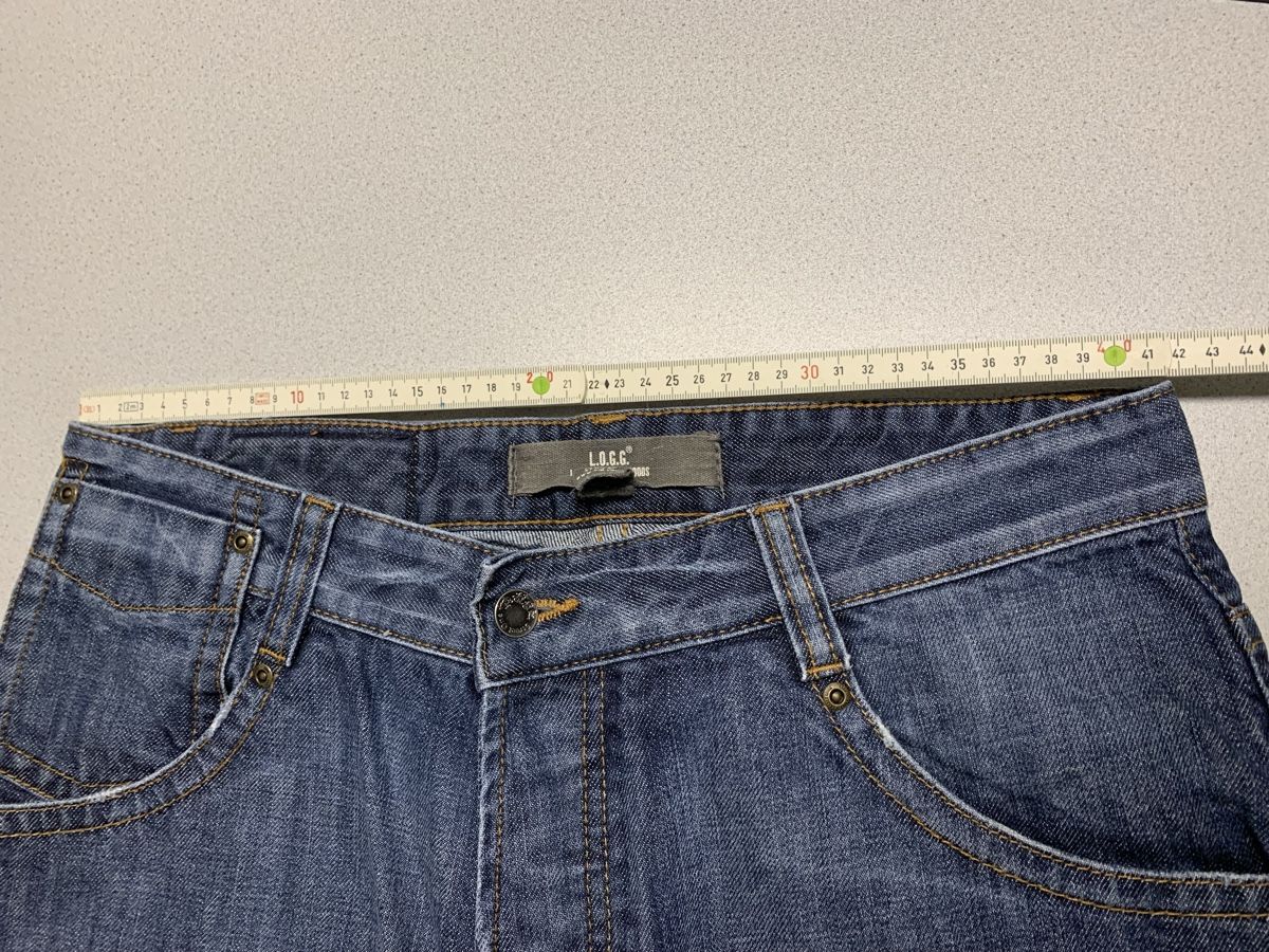 H&M Jeans: Bermudas Herren Jeans Blau Gr. 32 – D'occasion à Biel-Benken BL par PANORMUS 2