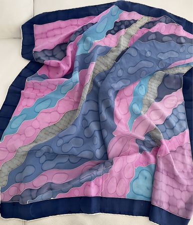 Seiden Foulard 🌸