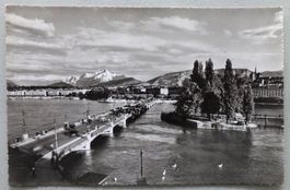 Genève, Pont du Mont Blanc et Ile J.J. Rousseau