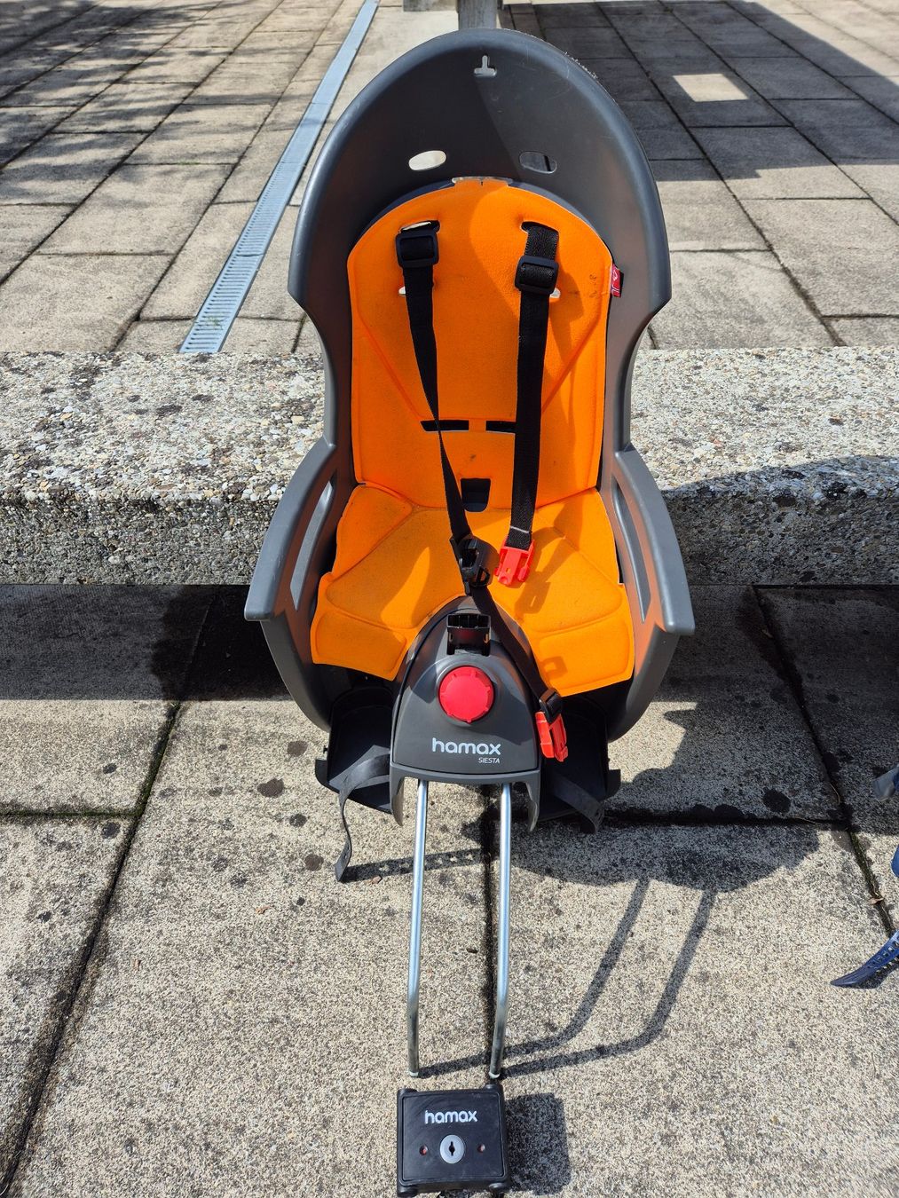 Hamax Pezzi di ricambio: Kindersitz Velo Hamax – Usato da Zürich venduto da mos13