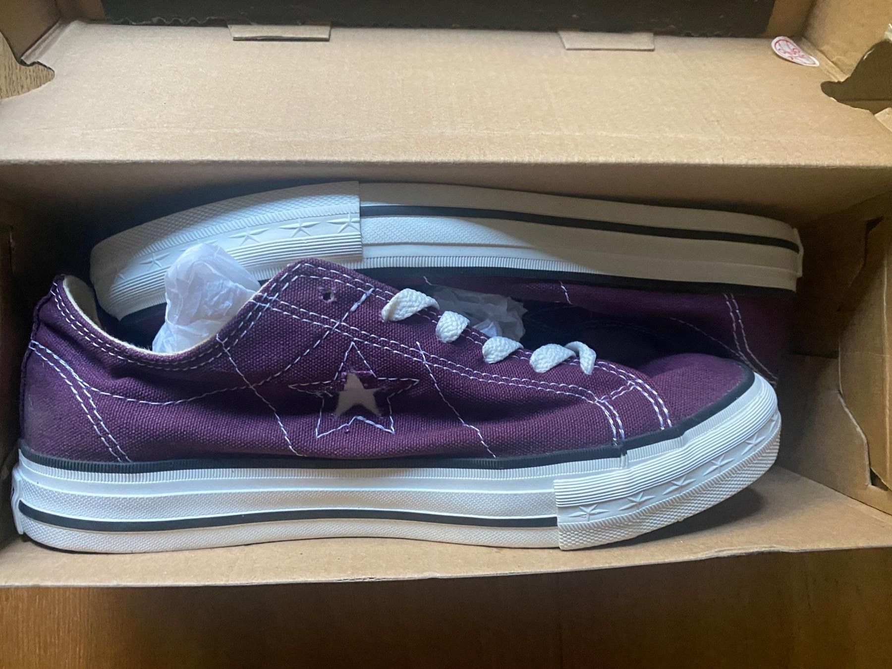 Converse Herrenschuhe: Converse One Star wine / Baskets Converse. Prune taille 37.5 – Neu und originalverpackt aus Gümligen von Xochitl