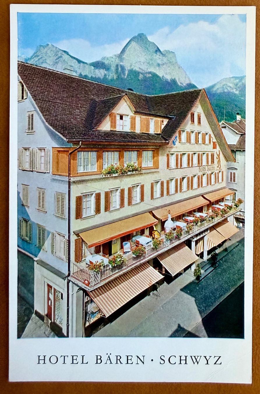 Cartoline postali: Schwyz - Hotel Bären - Antik – Usato da Lutry venduto da Ediego