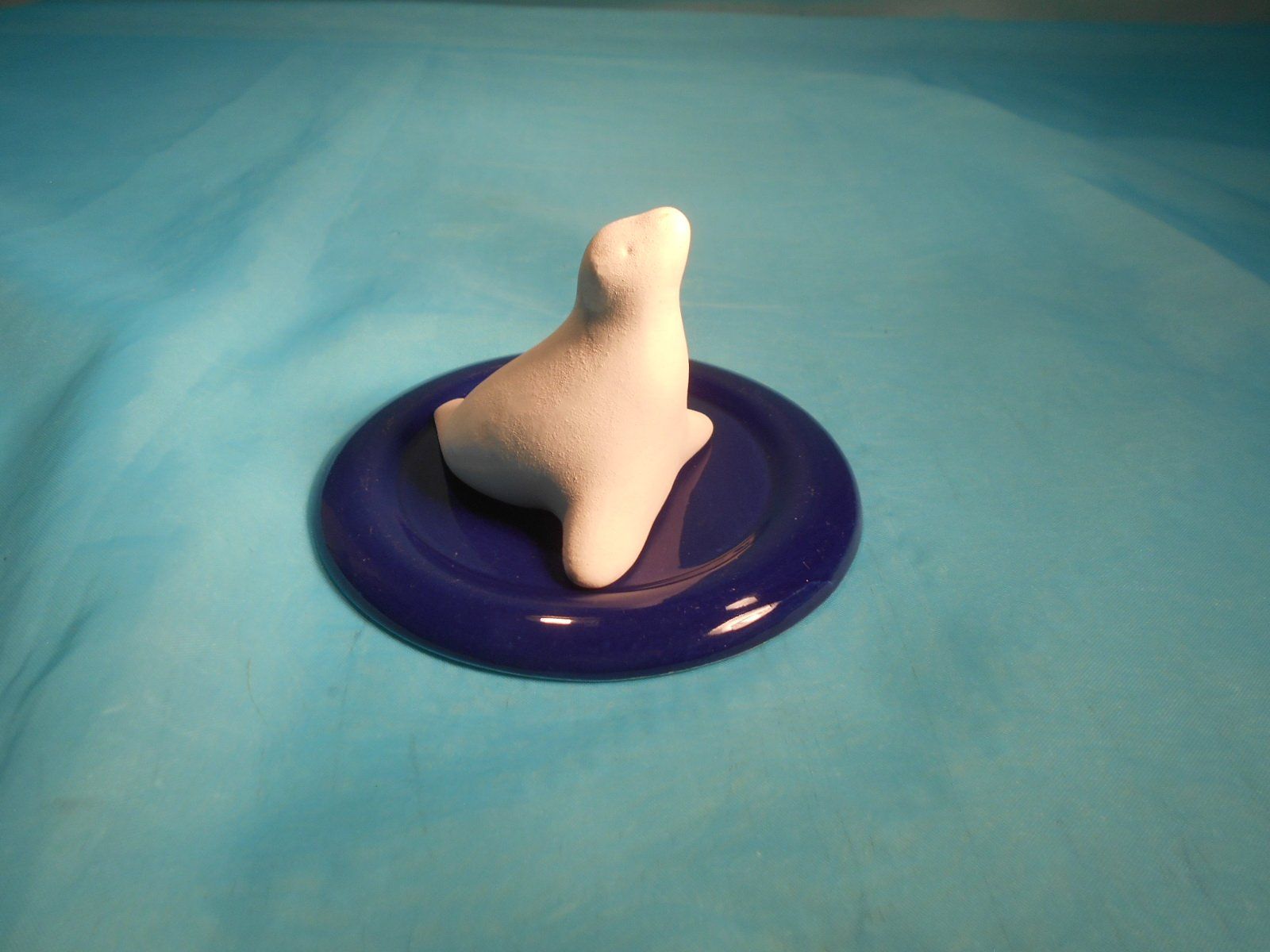 Statuette: Seehund, Duftstein auf Unterlage – Nuovo (secondo la descrizione) da Bellach venduto da JingleCherry