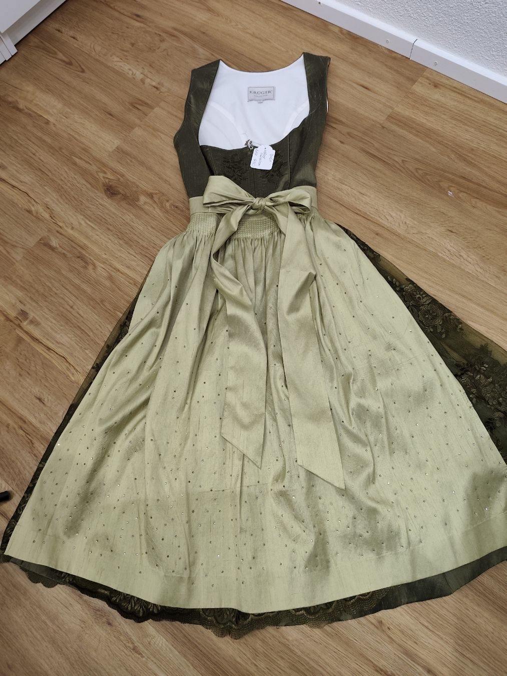 Krüger Vestiti: Festdirndl Krüger, Gr. 36 - NEU – Nuovo (secondo la descrizione) da Dussnang venduto da Rosenfee50 2