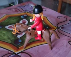 Playmobil geobra 1974 cavalière avec cheval