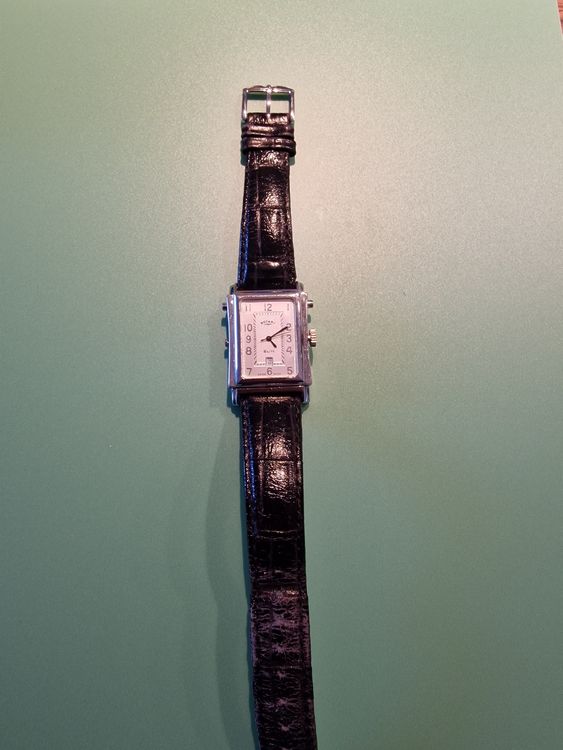Uhr Rotary Reverso (Defekt) in La Tour-de-Peilz für CHF 30 – mit ...