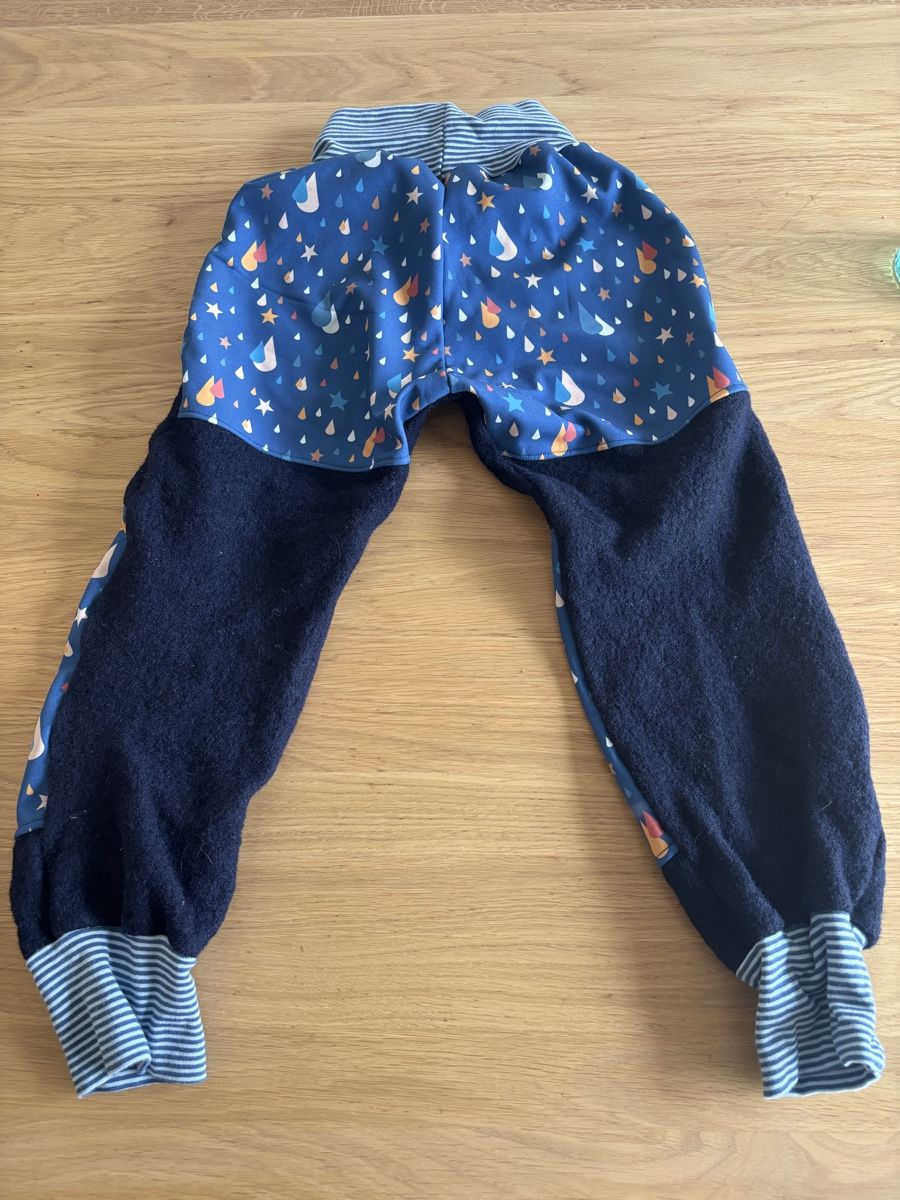 Pantaloni: Woll-Walkhose mit Softshell Verstärker 122 – Usato da Zürich venduto da S_eva 1