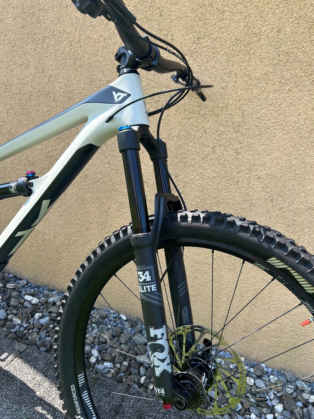 YT Biciclette: YT Jeffsy 27 CF Pro 2018 - Grösse M – Usato da Maienfeld venduto da Rocla 4
