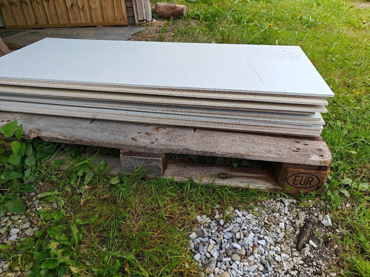 Piatti di portata: HardiePanel Glatt Nebelgrau ca. 50cm x 120cm – Usato da Waldkirch venduto da Jerom77 3