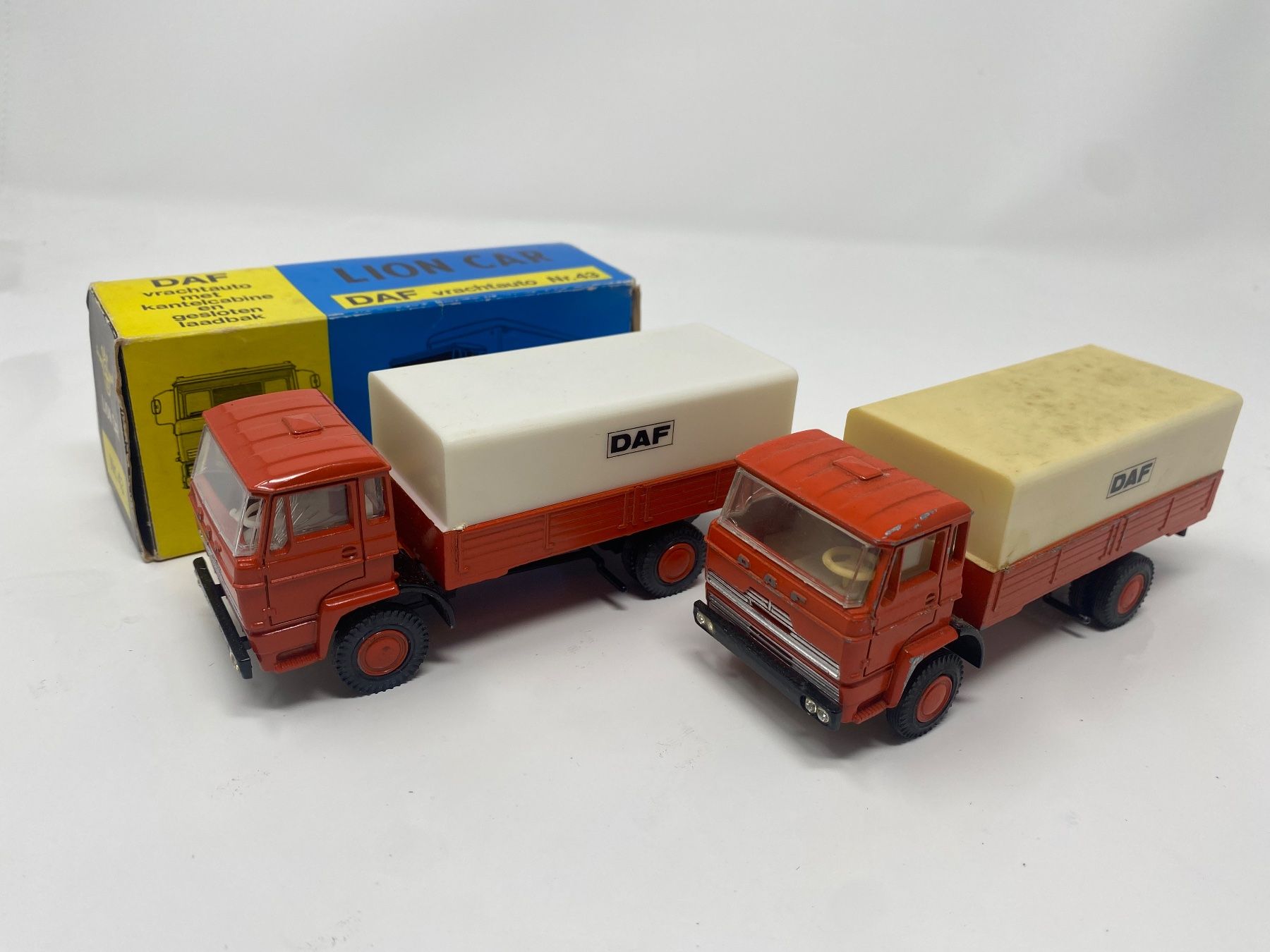 Daf Modellini d'auto: Lion Car DAF LKW – Usato da Ballwil venduto da ClassicGallery 4