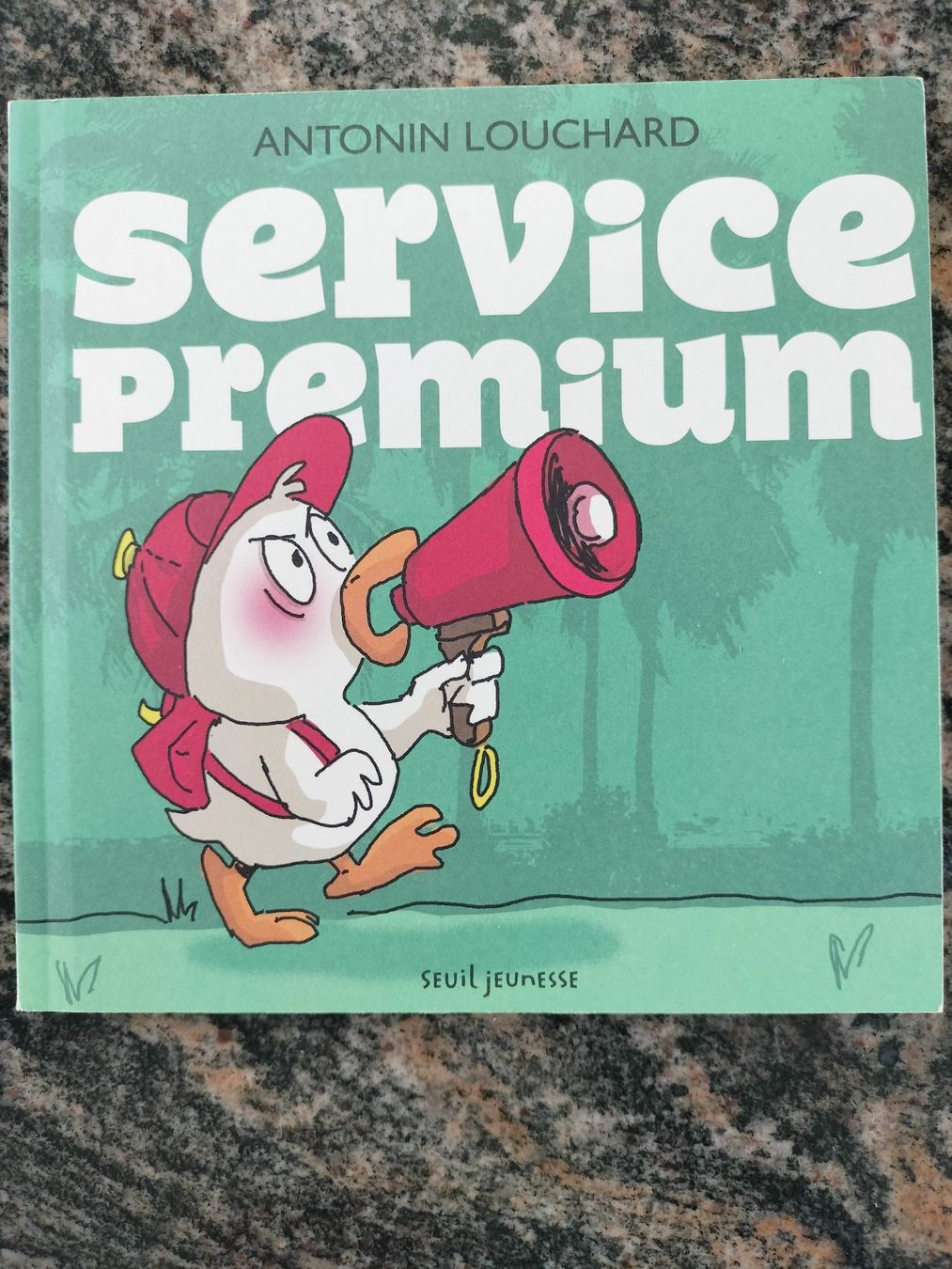 Libri: Service premium Antonin Louchard – Nuovo (secondo la descrizione) da Cortaillod venduto da rozinna