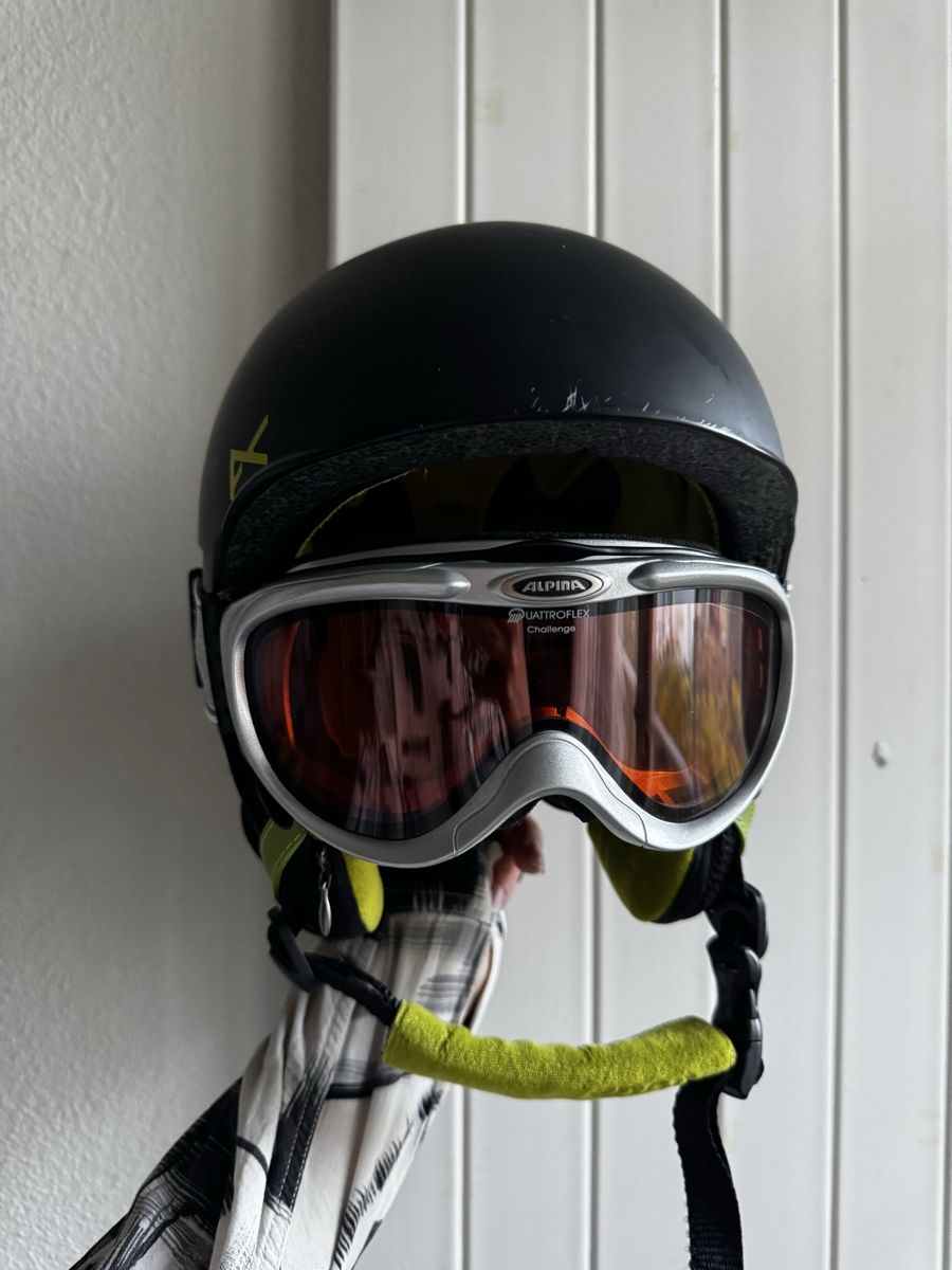 Caschi: Anon Skihelm S mit Skibrille – Usato da Bern venduto da Kim_456 4