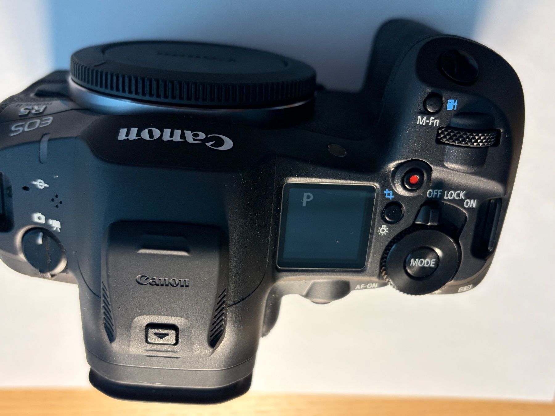 Canon Appareil photo: Canon EOS R5 mark ii neu – Neuf (Voir description) à Chardonne par ursjules 5