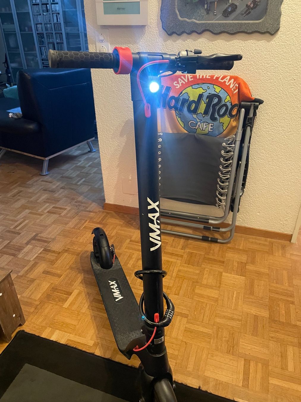 VMAX Kickboard: Toller gut erhaltener VMAX E-Scooter – D'occasion à Bubendorf par Stine61 2