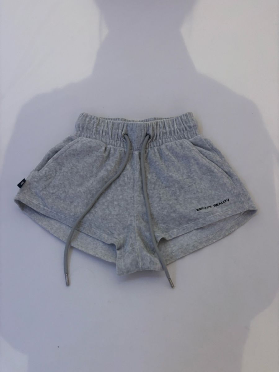 Bershka Ensembles coordonnés: lot short Bershka – D'occasion à Vouvry par sha_rk5q 1