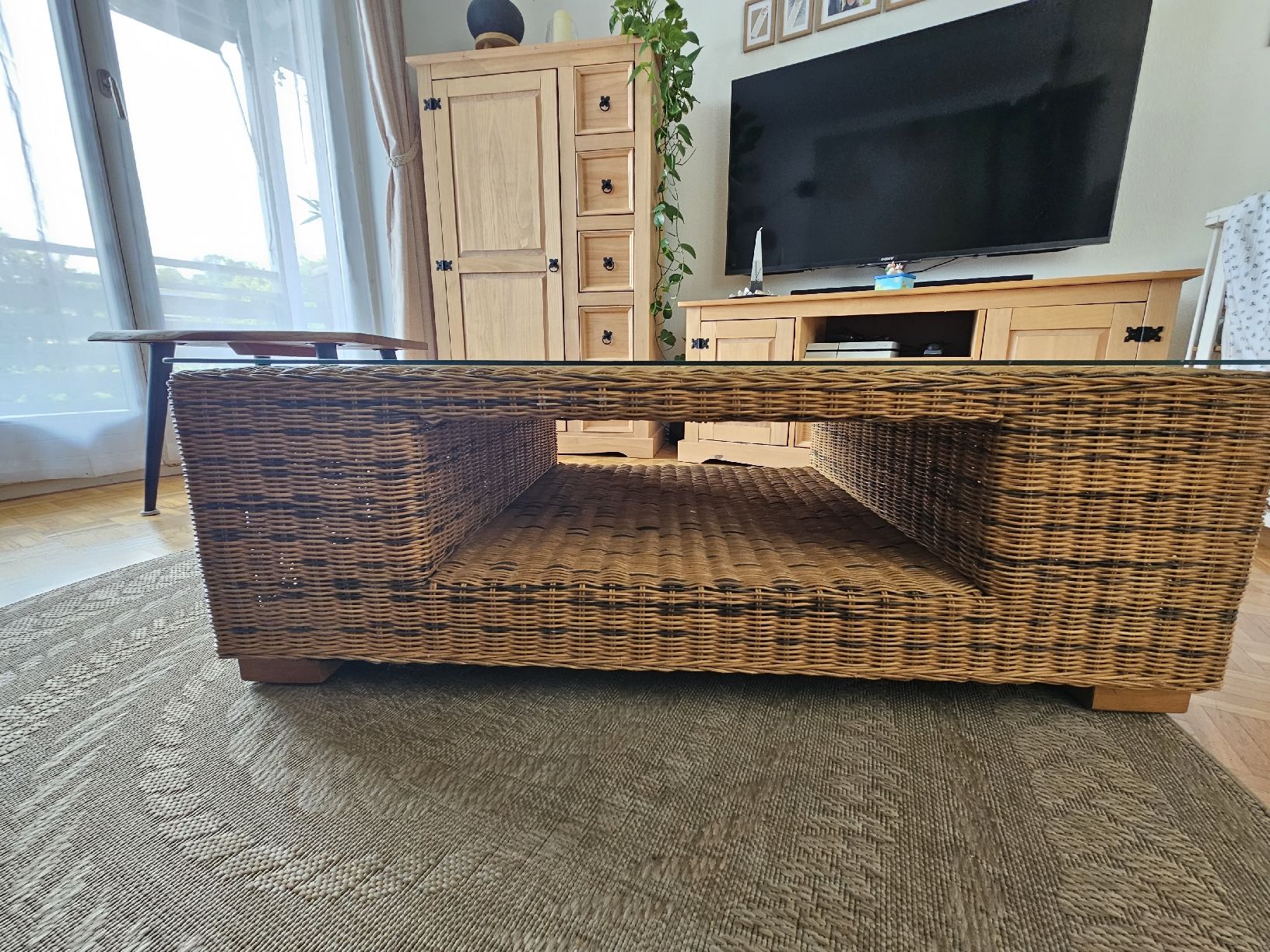 Tavoli: Rattan Couchtisch mit Glasplatte – Usato da Bettingen venduto da bebbels01 4