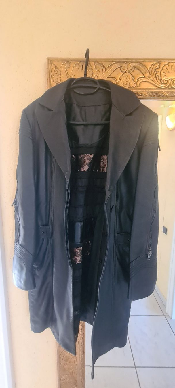 Cappotti: Enrico Coveri Ledermantel Handmade – Usato da Allschwil venduto da Virgo