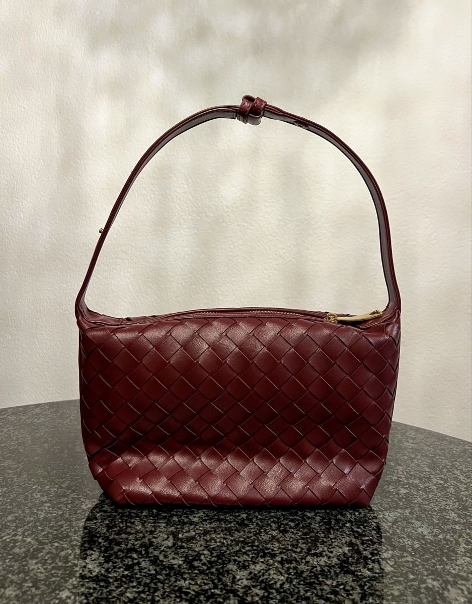Taschen für Damen: Mica mini woven bag – Neu und originalverpackt aus Otelfingen von houseofstae