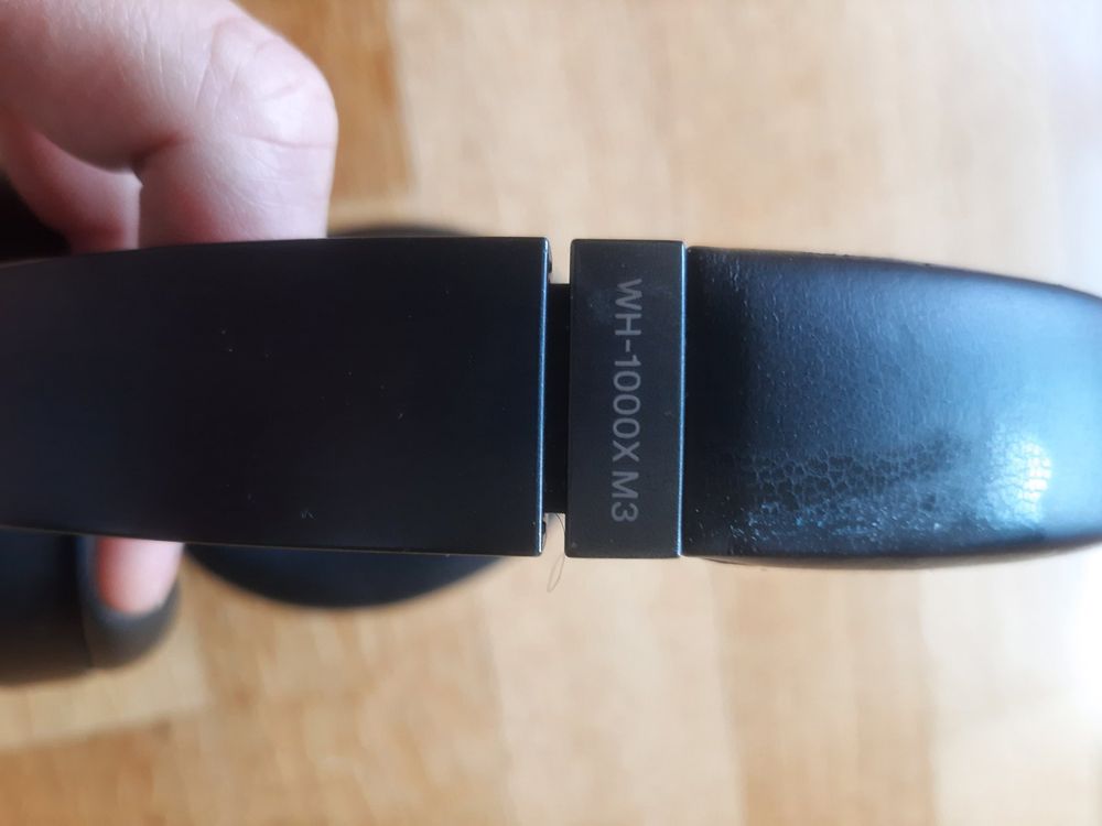 Sony Kopfhörer: Kopfhörer Sony WH-1000xm3 (Noise Cancelling) – Gebraucht aus Zürich von Kassiopeian 4