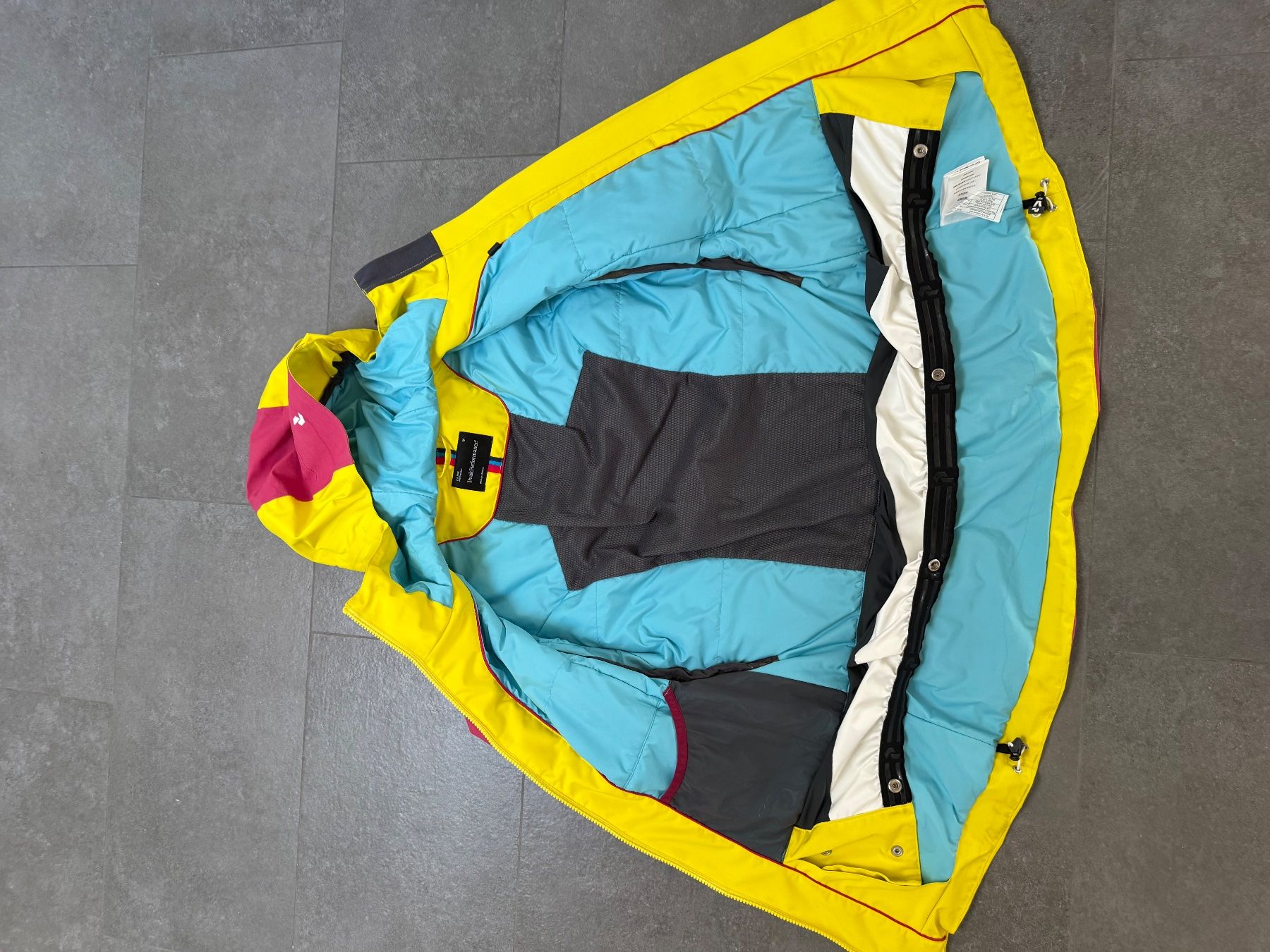 Peak Performance Giacche: Peak Performance – Usato da Matten b. Interl venduto da iamue 2