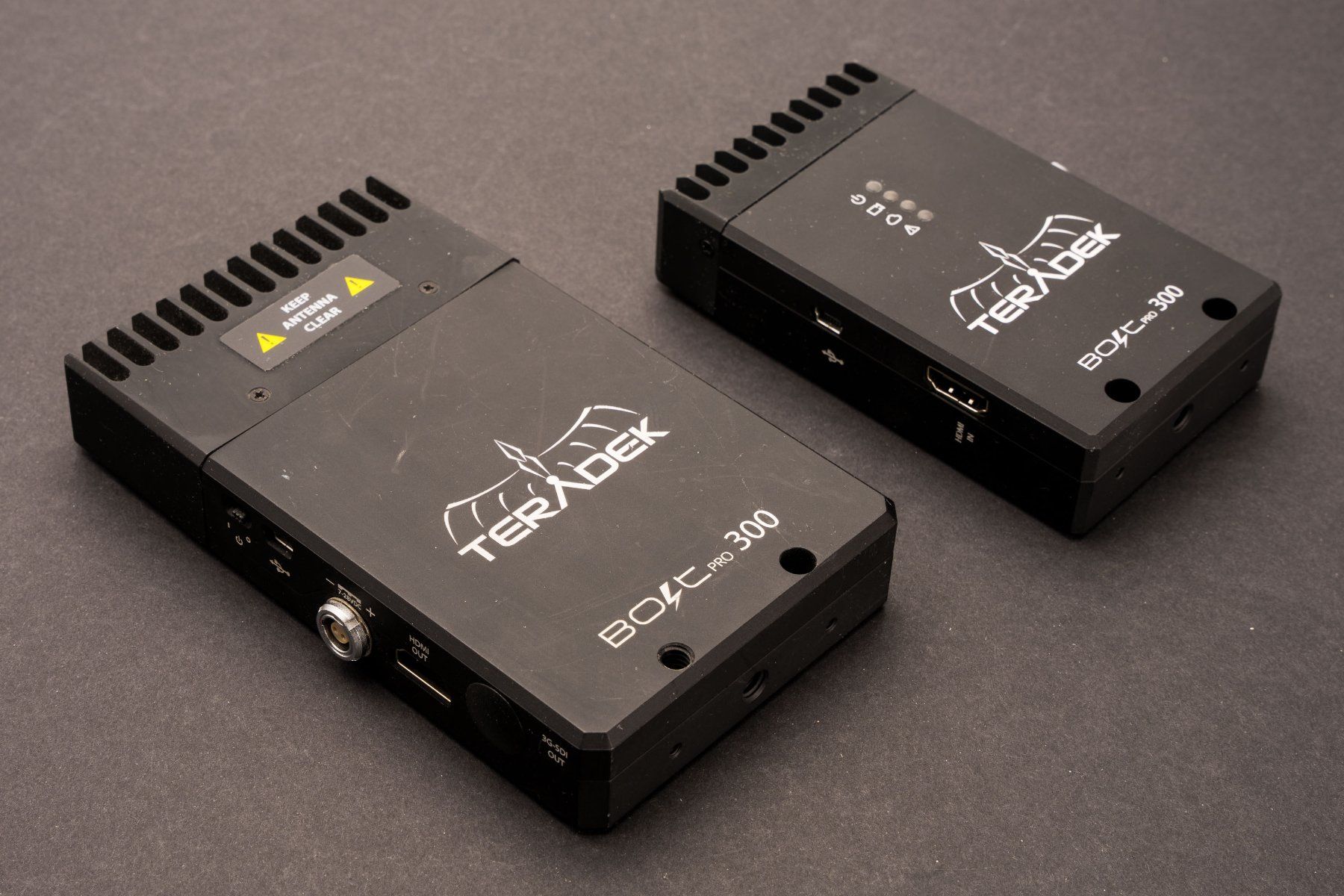 Adattatori: Teradek Bolt Pro 300 HDMI Sender- und Empfänger-Set – Usato da Dietlikon venduto da phi_j5l6 1