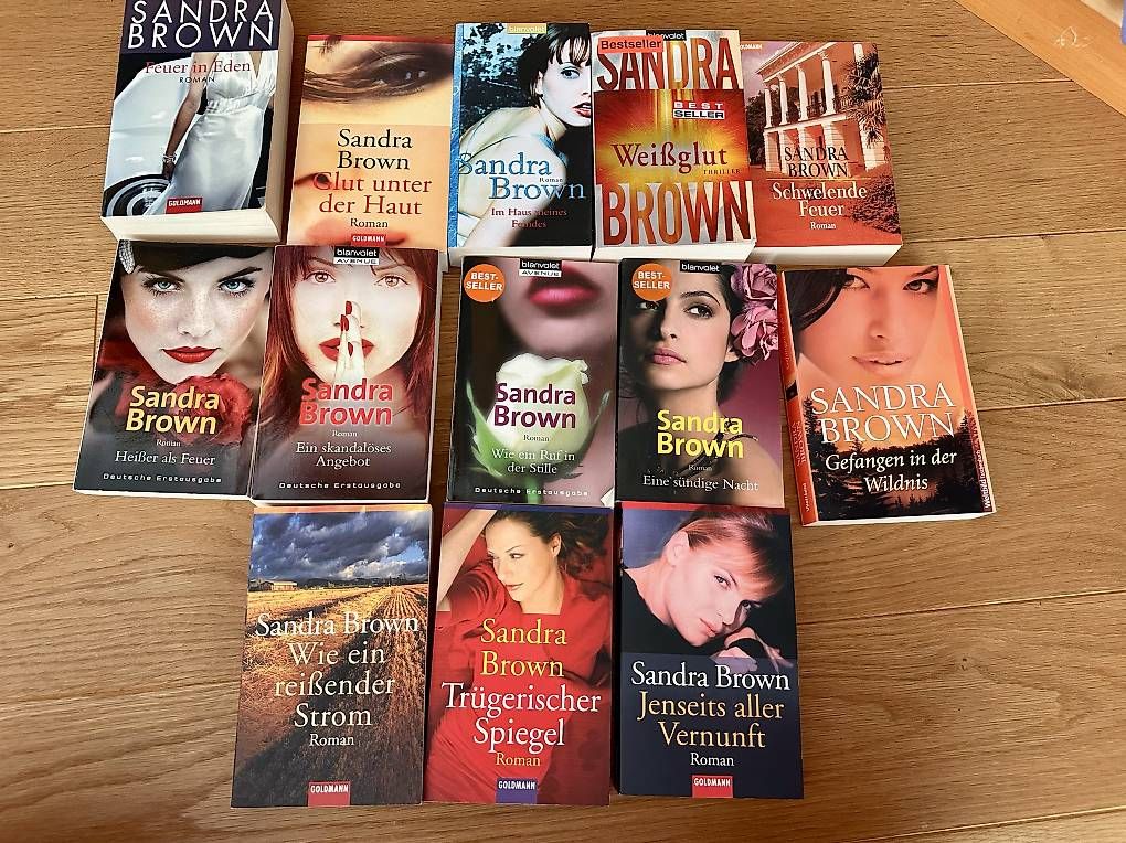Libri: 13 Sandra Brown Romane – Usato da ALPNACH DORF venduto da yayanou