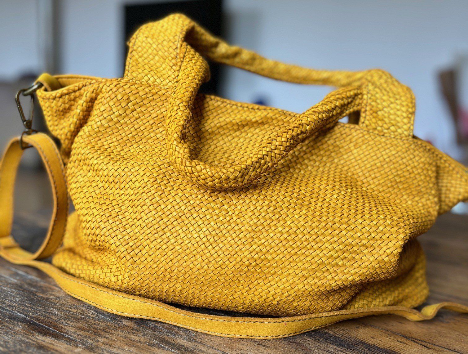 Borse da donna: BAG EN CUIR SOUPLE! – Nuovo e nell'imballaggio originale da Locarno venduto da NicoNion