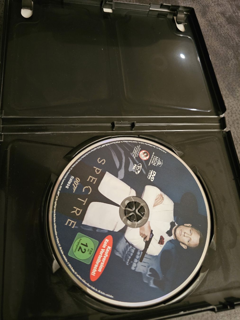 Tutti i DVDs: James Bond 007 - Spectre DVD – Usato da Neukirch (Egnach) venduto da Bonita6 2