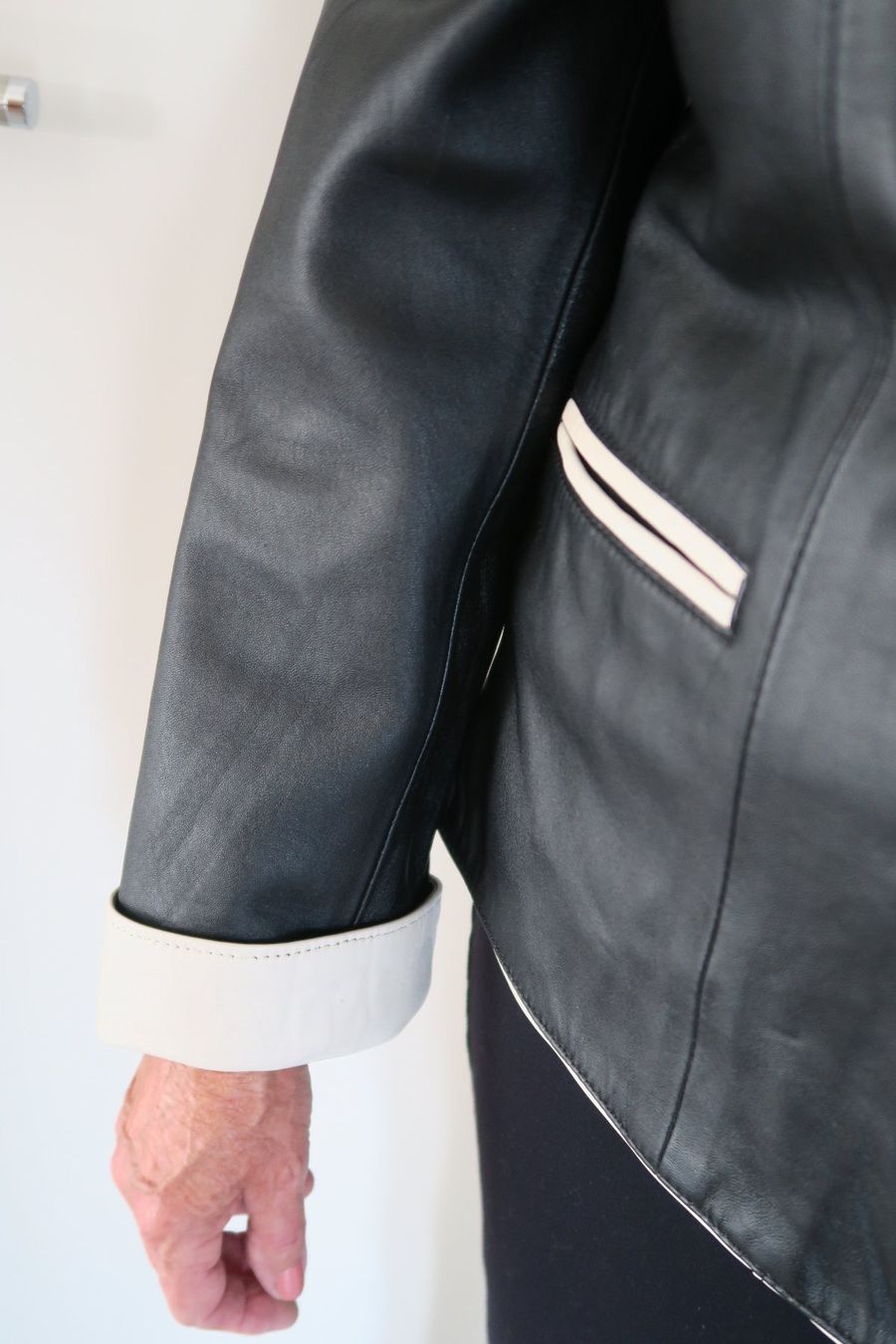 Giacche: Sehr schöne Lederjacke, echt Leder. – Nuovo (secondo la descrizione) da Bubendorf venduto da Ice99 3