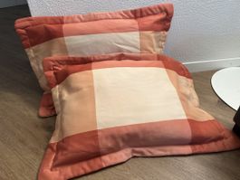 2 Kissenbezüge incl Kissen, orange/beige kariert, neuwertig