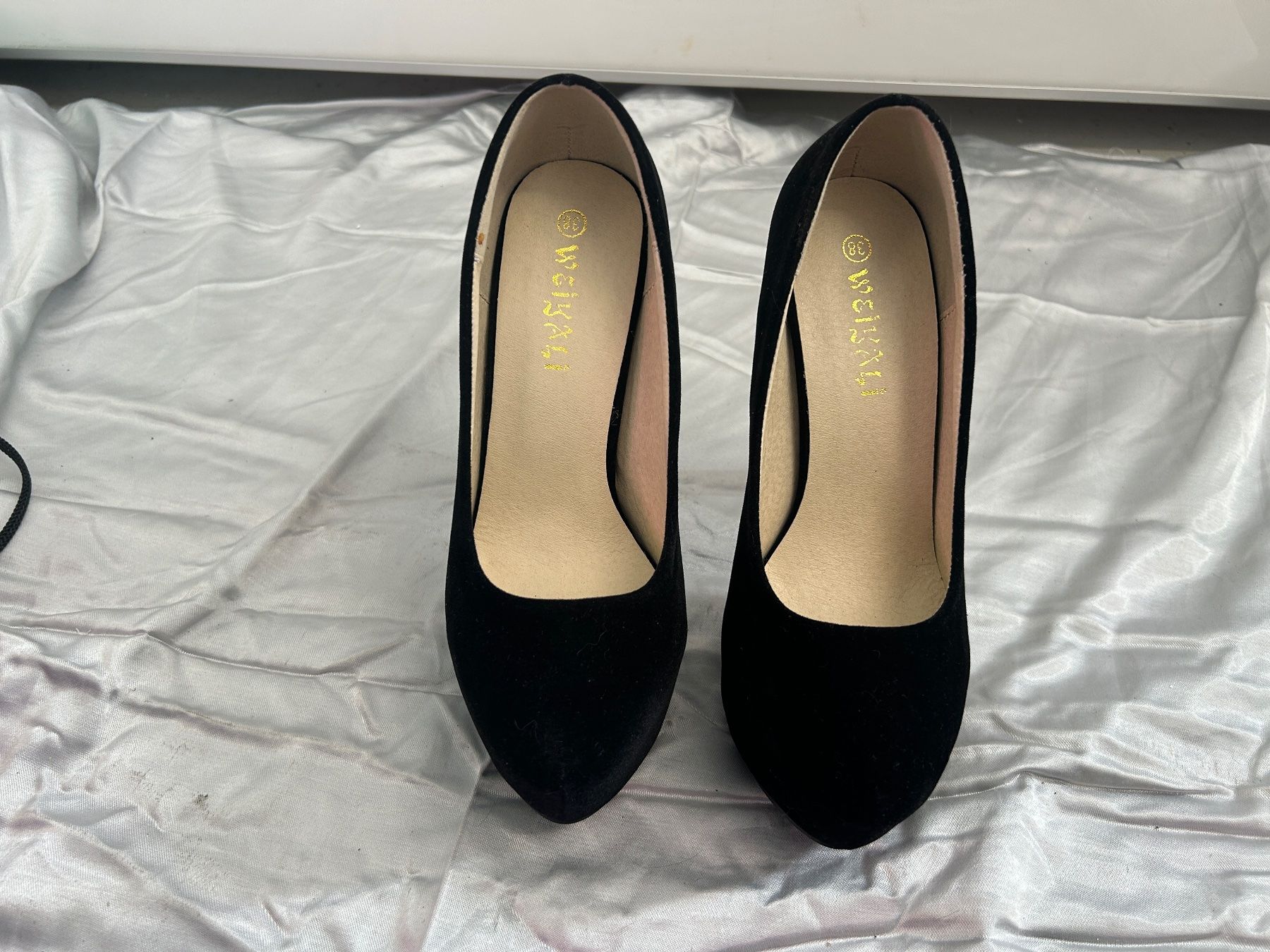 Scarpe da donna: Plateau Heels Pumps schwarz Gr 38 Neu – Nuovo e nell'imballaggio originale da Regensdorf venduto da Spyke55 2