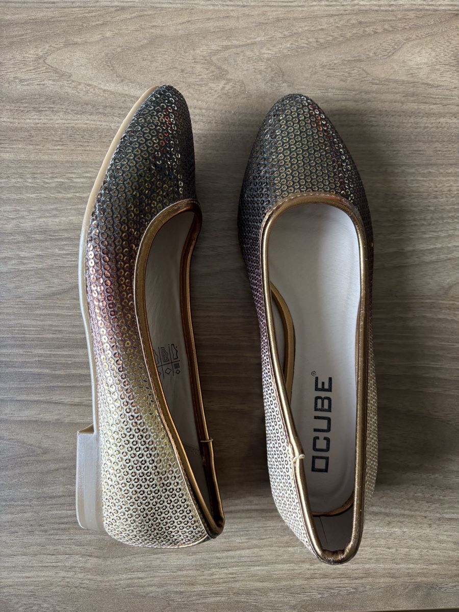 Cube Scarpe da donna: Ballerinas gold 37 – Usato da Oensingen venduto da Chicotus
