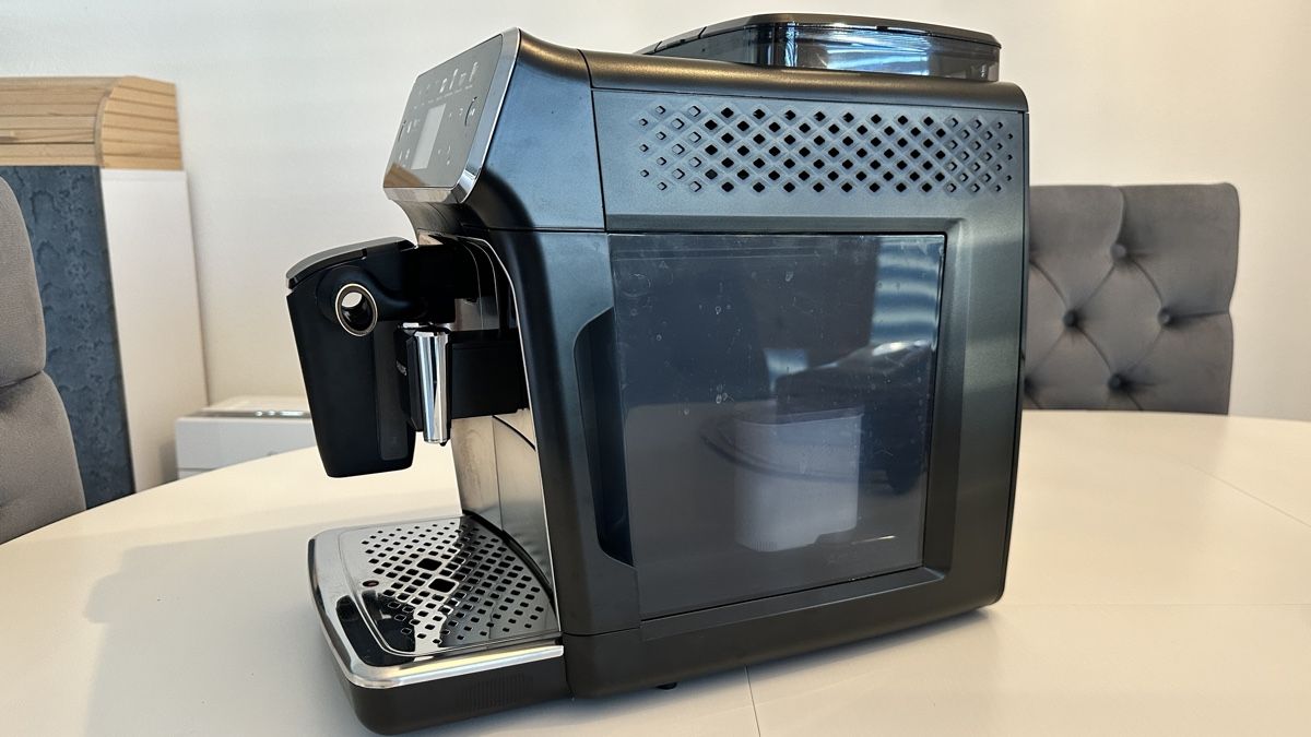 Philips Kaffeemaschinen & Espressomaschinen: Philips LatteGo 5400 Coffee Machine – Gebraucht aus Thun von Macarser 2