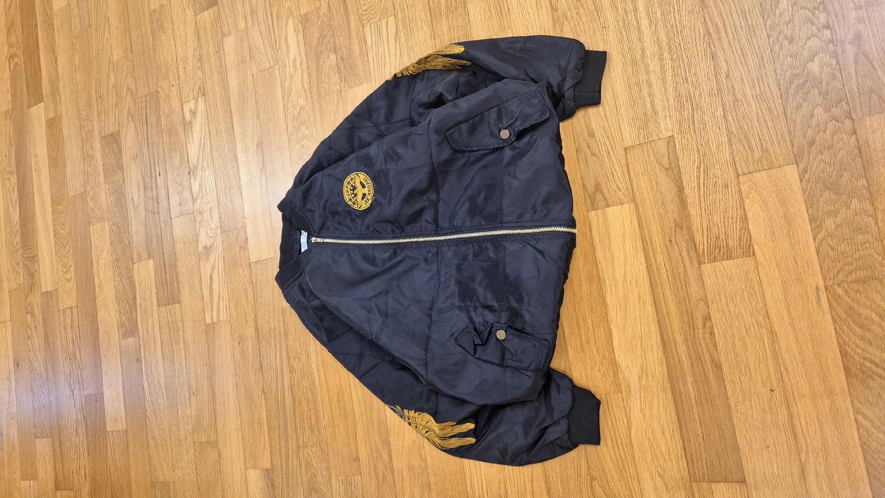 Jacken: bomber jaxket – Gebraucht aus Sarnen von Fashionstuff