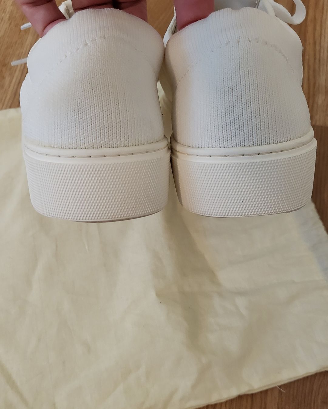Ugg Damenschuhe: UGG Damen Sneaker Weiss Gr. 37 – Gebraucht aus Baar von deg_d6l5 6