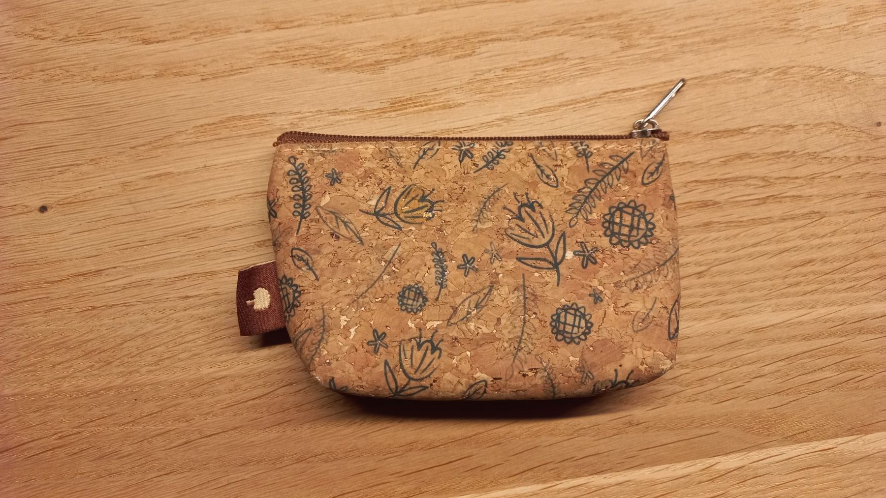 Altro in  Abbigliamento & Accessori: Kork Etui mit Blumenmuster – Usato da Luthern venduto da JanK_