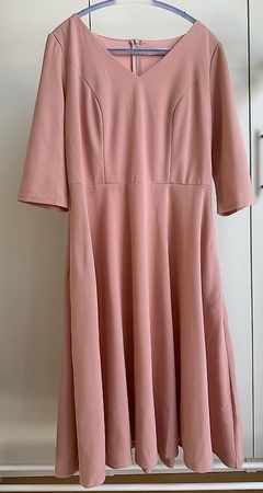 Rosafarbenes Kleid mit 3/4-Ärmel, Gr XL