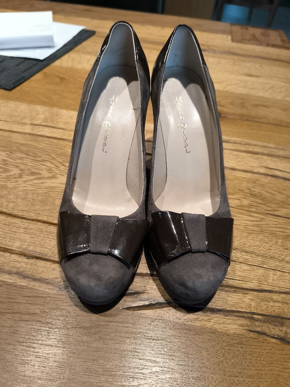 Damenschuhe: Marco Rialdi Pumps Gr. 38, Wildleder/Lack – Gebraucht aus Niederwil AG von Nioc28 1