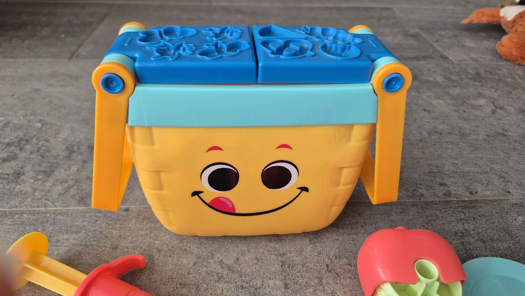 Play-Doh Giocattoli: Play-Doh Picknick-Korb ohne Knete – Usato da Steinen venduto da I_nikita_I 1