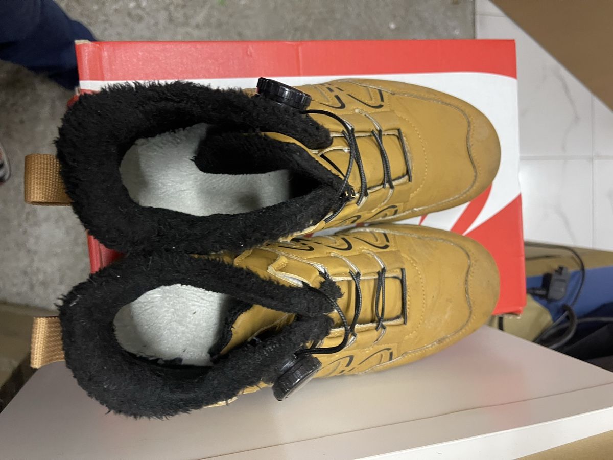 Schuhe für Jungen: Bottines Lian-Di fourrées avec système de laçage rapide – Gebraucht aus Sembrancher von inf_9yyl 1