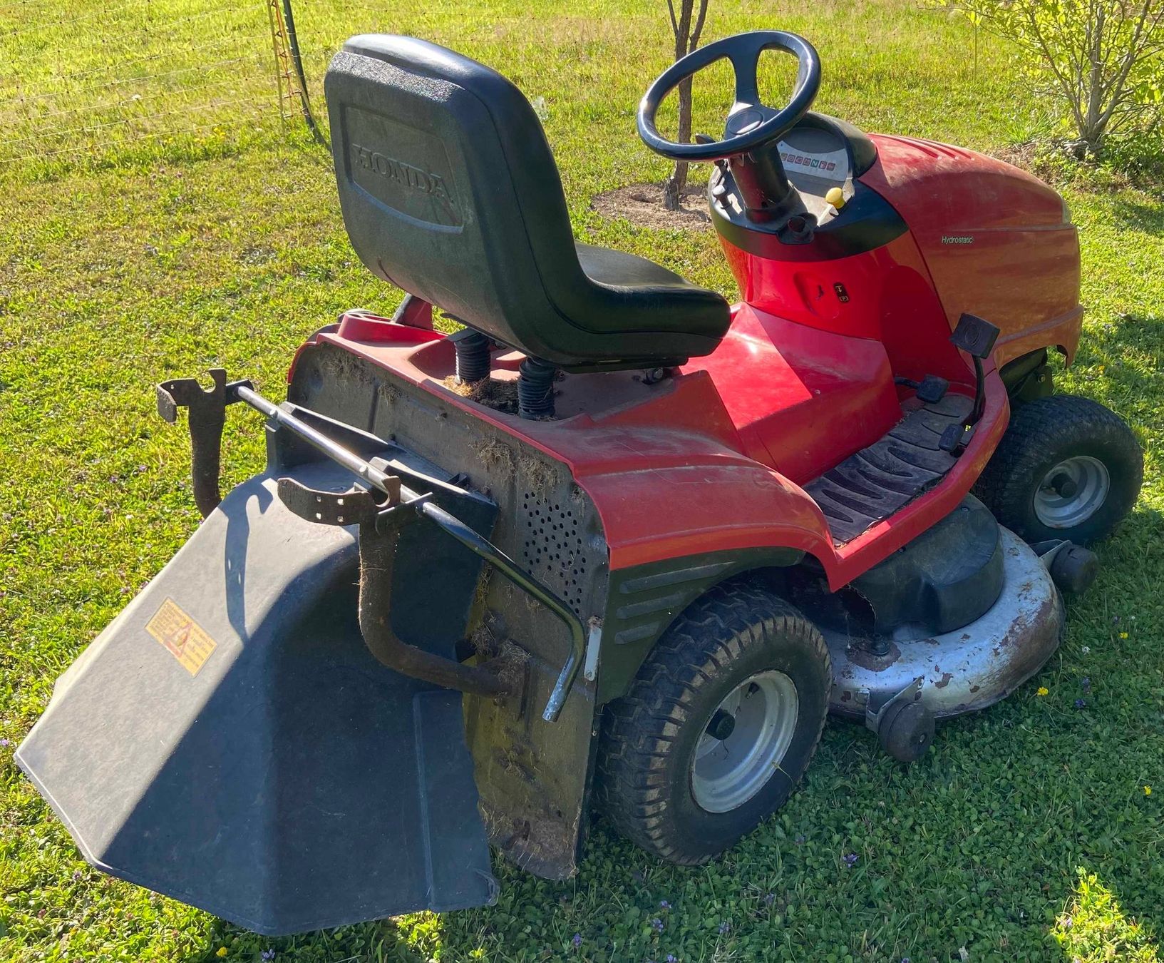 Honda Rasenmäher: Rasentraktor HF2620 – Gebraucht aus Ernetschwil von Glarus5 4
