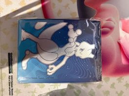 Scarlet Mew Karten Hüllen Original Pokémon GO  Sleeves Stück