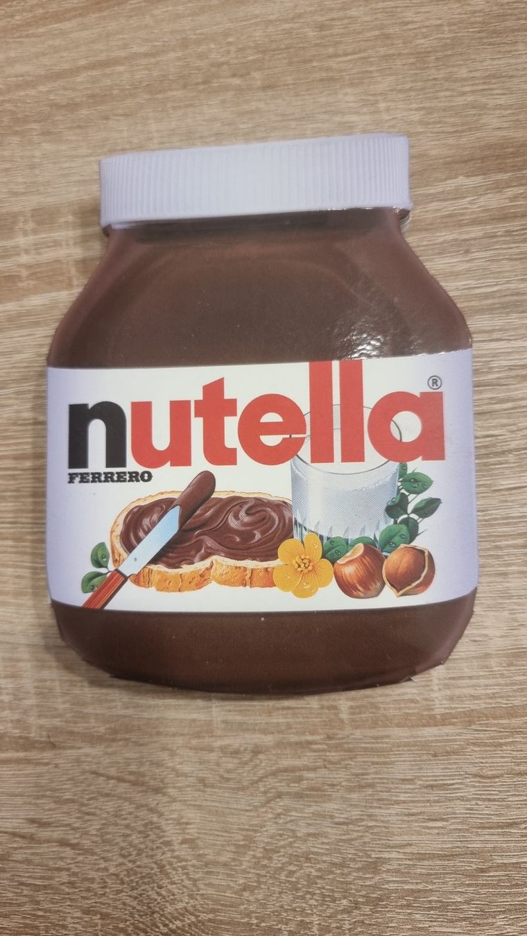 Libri: Livre de cuisine : Nutella ferrero – Usato da Dompierre FR venduto da nono1296