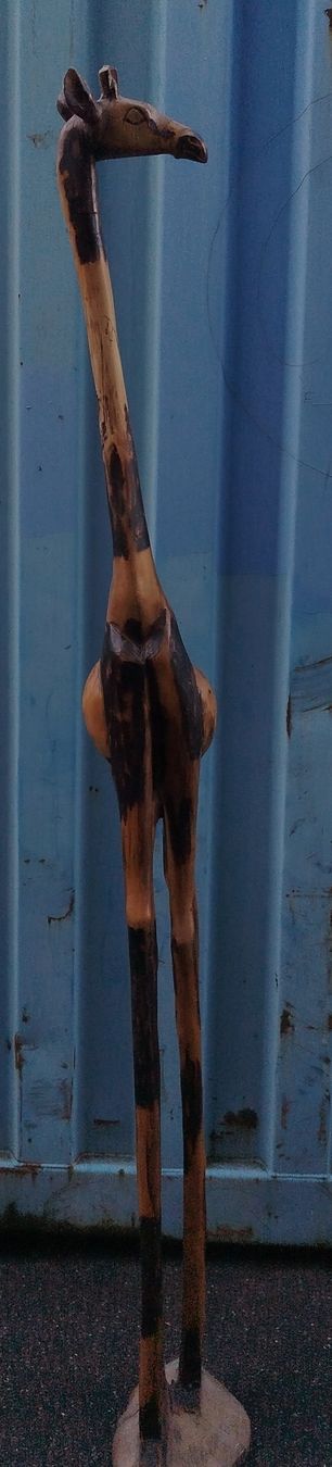 Sculture & Statue: Wunderschöne Holzgiraffe.(em16) – Usato da Künten venduto da Schnaepplihuus