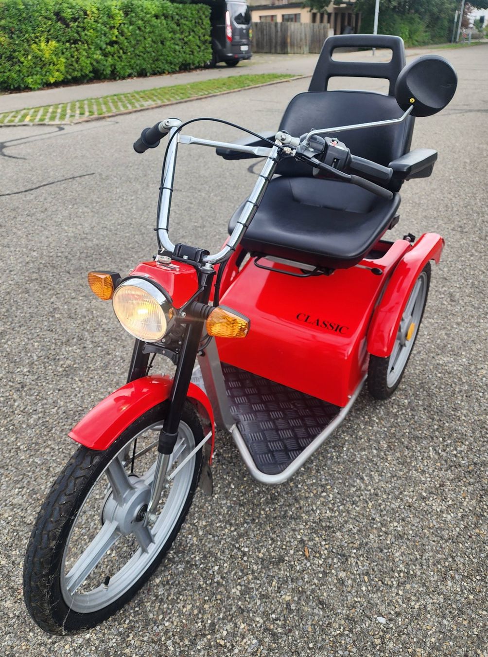 Kyburz Elektromobile: Schöner Kyburz Classic 10km/h neue Traktionsbatterien 85AH – Gebraucht aus Rapperswil SG von Infoserve 6
