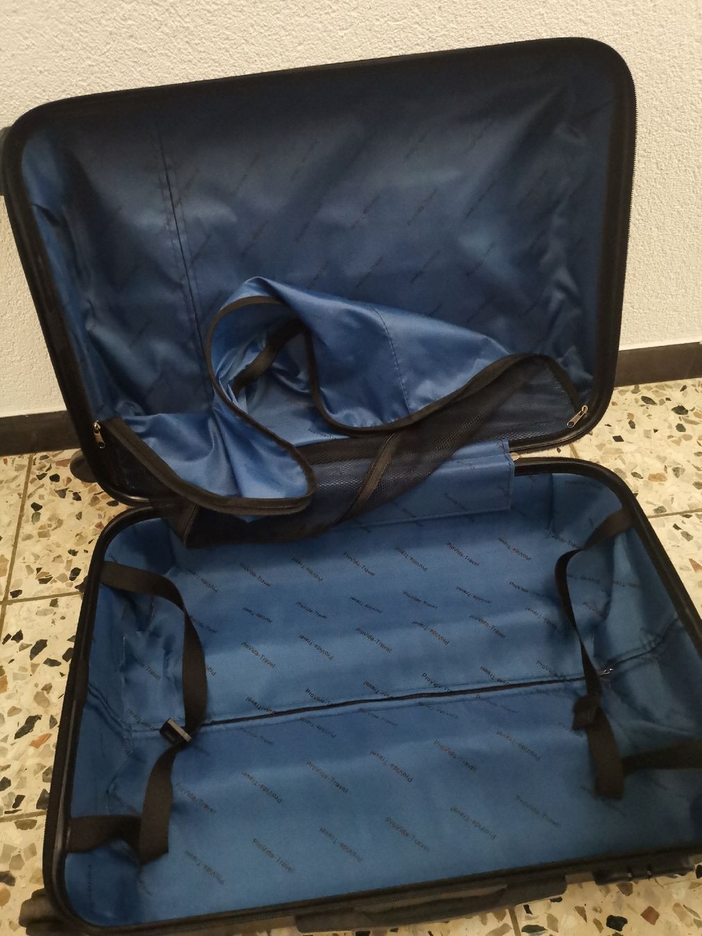 Reisekoffer: Koffer – Gebraucht aus Sulz AG von L_Heeb 3