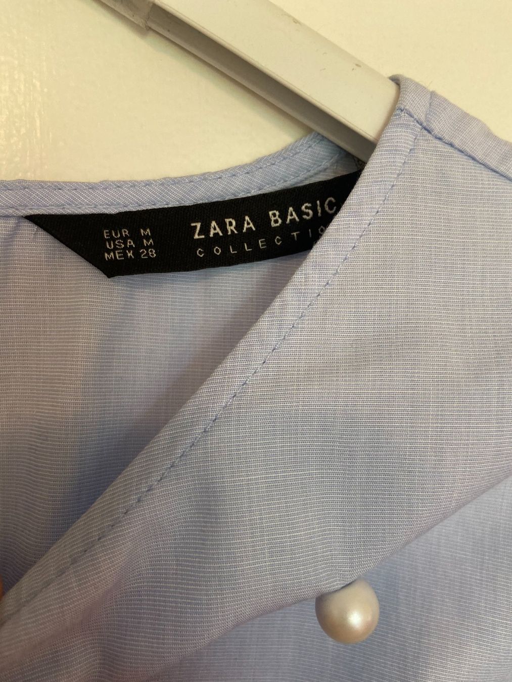 Zara Blusen: Zara Bluse mit Perlen / gr s-m – Gebraucht aus Jonen von Lux.K. 2