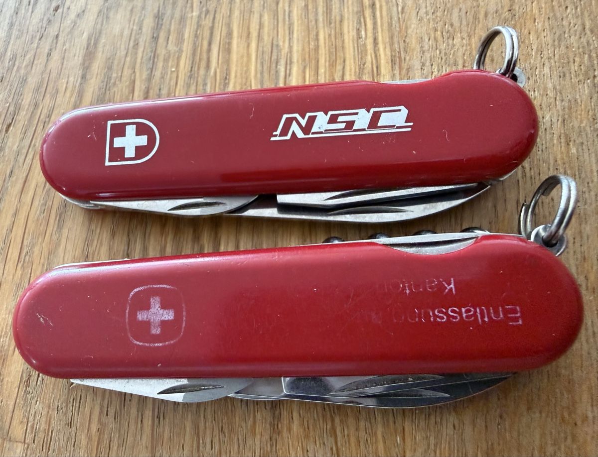 Wenger Coltelli tascabile: 2 alte Wenger Taschenmesser Sackmesser – Usato da Goldach venduto da Messerguru 7
