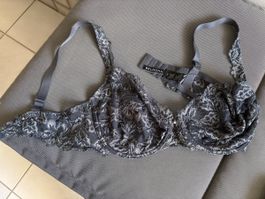 Beldona BH Grau Spitze Grösse 85D