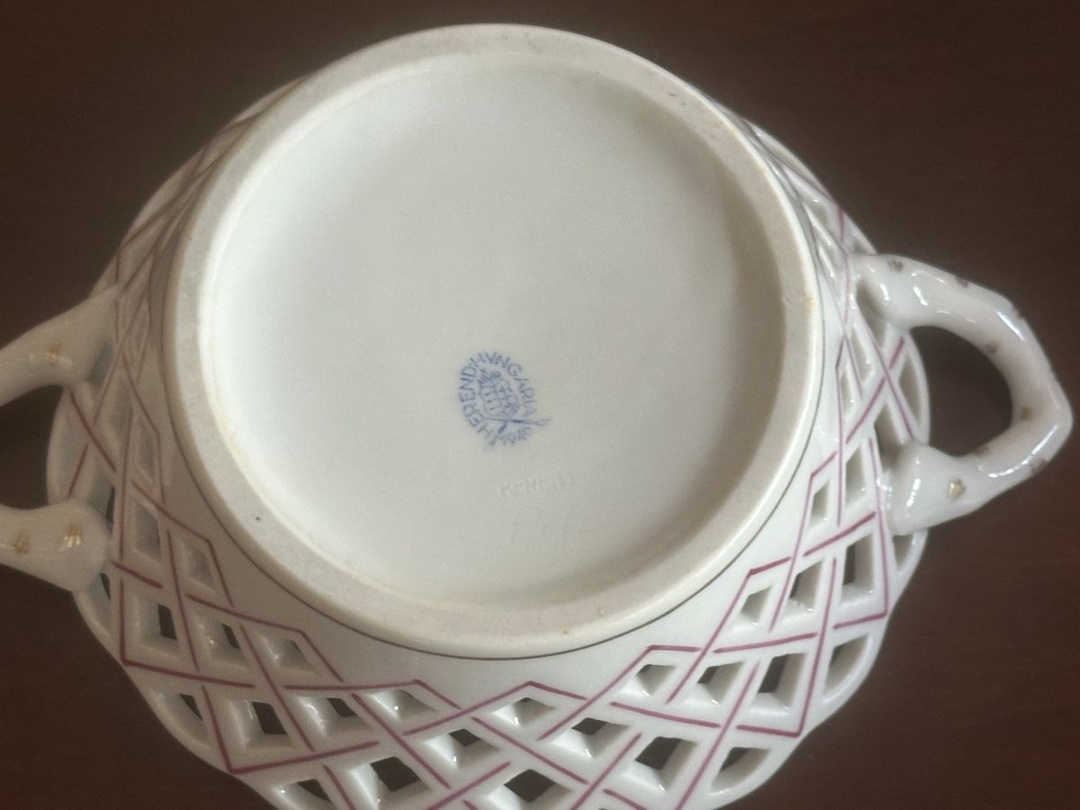 Herend Ciotole: Herend Apponyi Purpur Korb  – Usato da Herbriggen venduto da Sehrazade 5